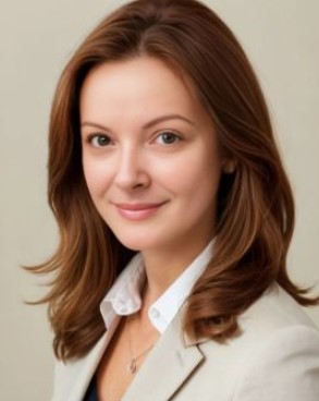 Преподавател Елена Иванова